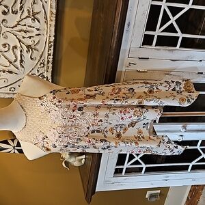 Lace and Floral Tank with Shark Bite Bottom